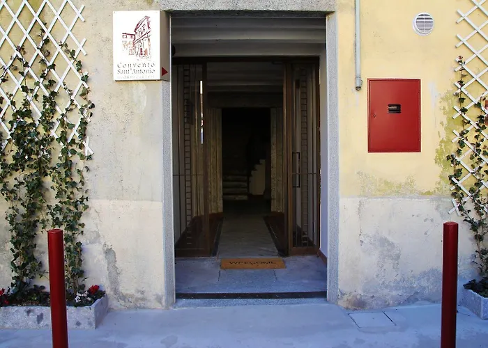 Oda ve Kahvaltı Convento S. Antonio Como