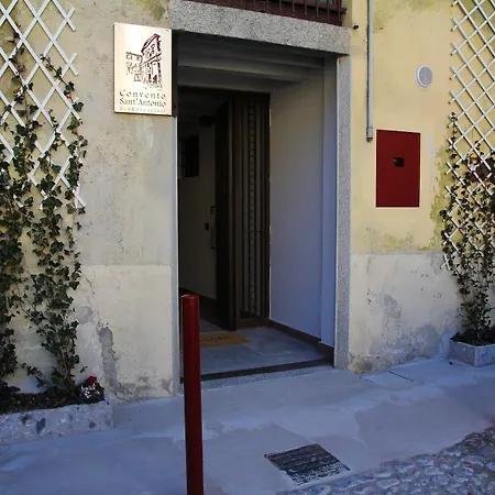 Oda ve Kahvaltı Convento S. Antonio Como